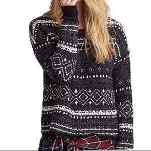 American Eagle Crew Neck Sweater
